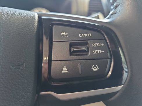 Used 2025 Honda Odyssey Touring image 20