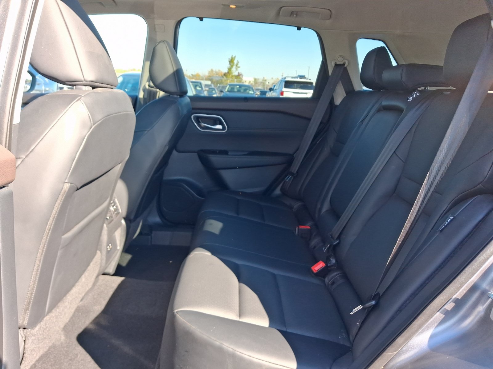 Used 2021 Nissan Rogue SV w/ Premium Package AWD/4WD image 18