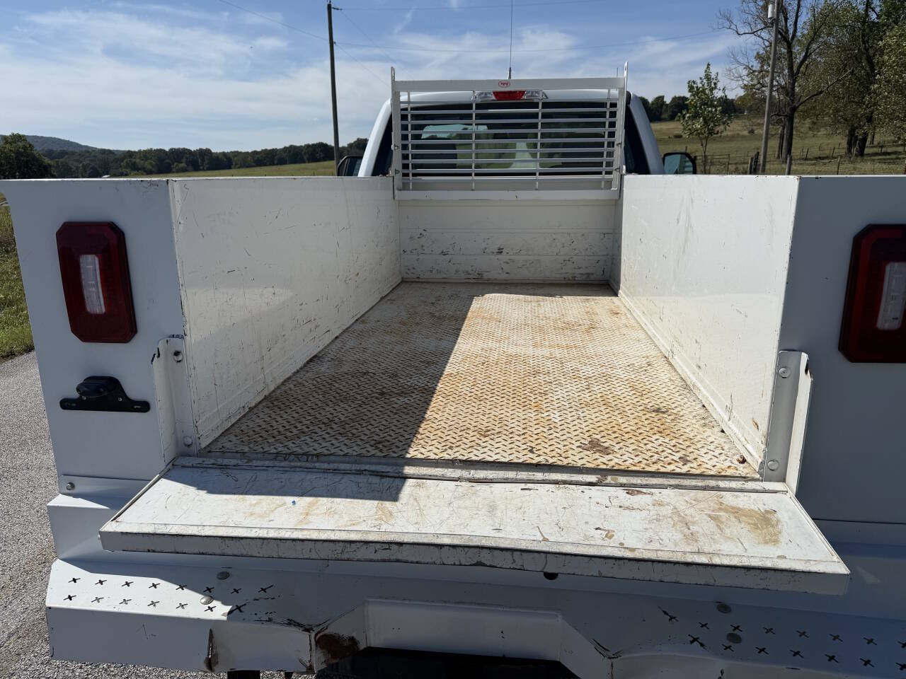 Used 2019 Ford F250 XL w/ Power Equipment Group AWD/4WD image 6