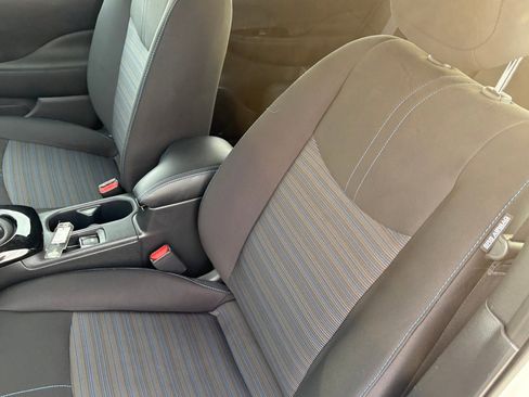 Used 2024 Nissan Leaf SV Plus image 32