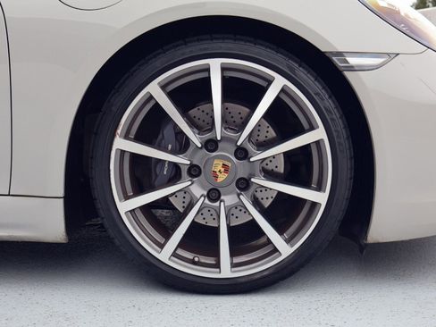 Certified 2023 Porsche 718 Boxster RWD image 25