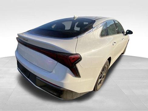 Used 2025 Kia K5 LXS image 9