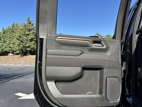 New 2026 Chevrolet Silverado 2500 High Country w/ Midnight Edition image 59