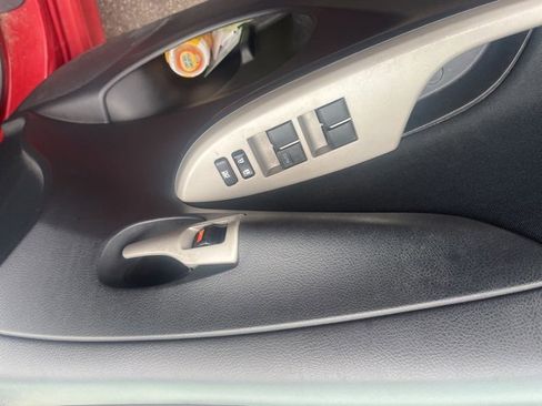 Used 2013 Toyota Corolla S image 7