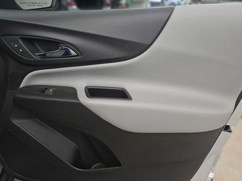 Used 2019 Chevrolet Equinox LT AWD/4WD image 26