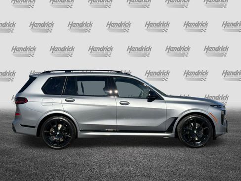 New 2026 BMW X7 M60i image 5