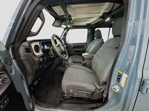 Used 2024 Jeep Wrangler Sport S w/ Convenience Group image 13