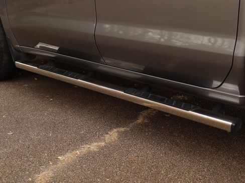 Used 2021 Chevrolet Silverado 1500 Custom w/ LPO, Dark Essentials Package image 33