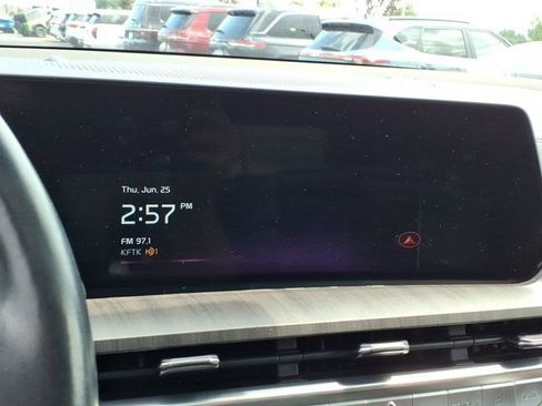 Used 2023 Kia Telluride SX AWD/4WD image 11