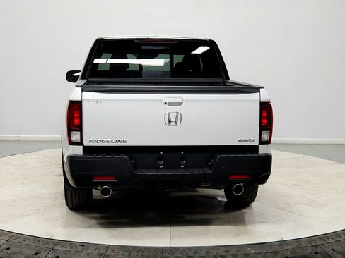 Used 2023 Honda Ridgeline Black Edition image 6