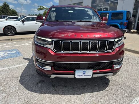 Used 2022 Jeep Wagoneer Series II AWD/4WD image 9