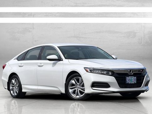 Used 2018 Honda Accord LX image 2