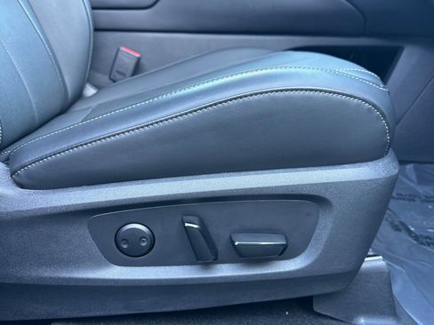 Certified 2025 INFINITI QX60 Luxe w/ Black Edition image 25