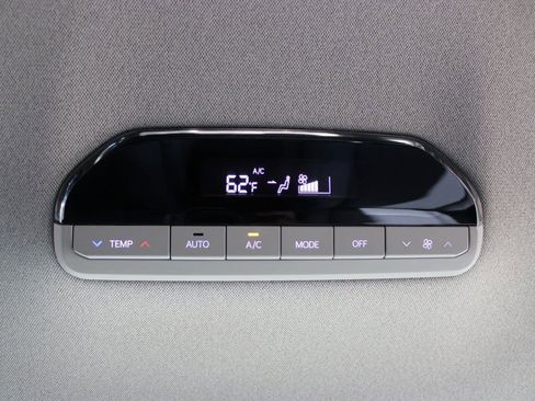 New 2026 Kia EV9 Light RWD image 32