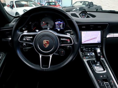Used 2017 Porsche 911 Carrera S image 22