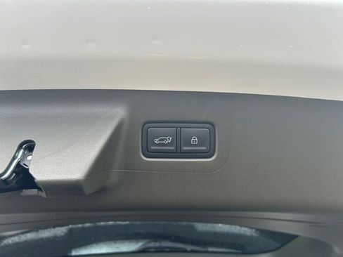 New 2025 Hyundai Santa Fe Calligraphy FWD image 32