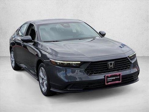 New 2026 Honda Accord LX image 9
