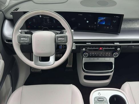 New 2026 Hyundai Ioniq 9 Calligraphy AWD/4WD image 17