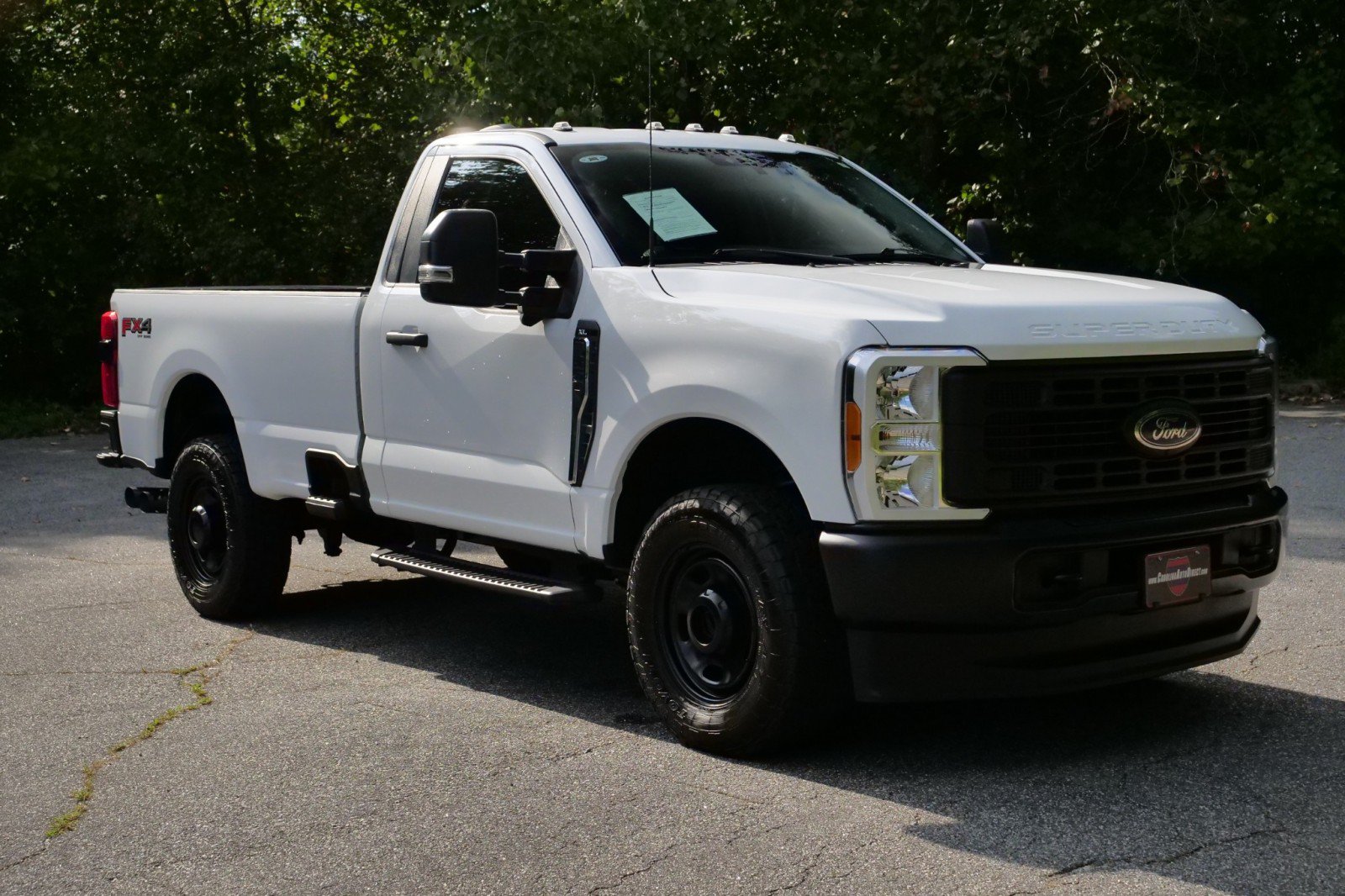 Used 2023 Ford F350 XL w/ 360-Degree Camera Package AWD/4WD image 4