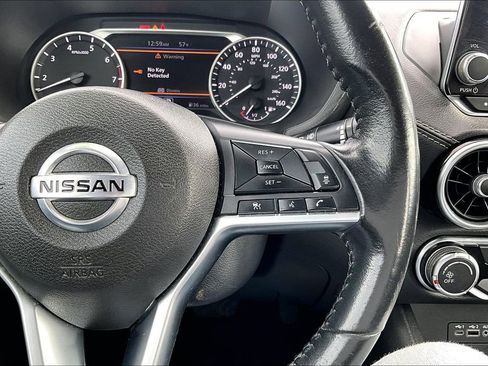 Used 2022 Nissan Sentra SV image 19