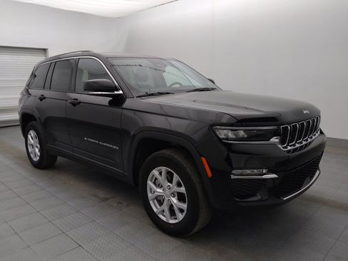 Used 2023 Jeep Grand Cherokee Limited RWD image 11