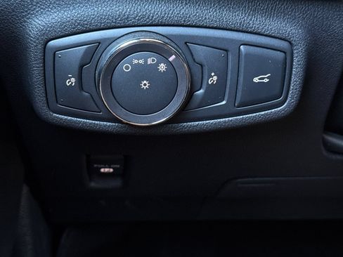 Used 2018 Lincoln MKC Reserve w/ Lincoln MKC Climate Package AWD/4WD image 40