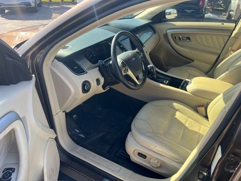 Used 2015 Ford Taurus SEL w/ Equipment Group 201A FWD image 16
