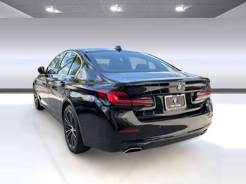 Used 2023 BMW 540i w/ Premium Package RWD image 3