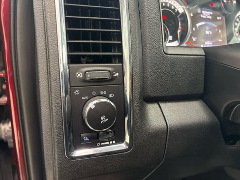 Used 2016 RAM 2500 Laramie AWD/4WD image 26