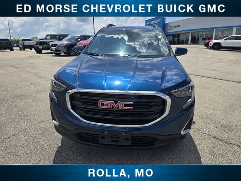 Certified 2020 GMC Terrain SLE w/ Driver Convenience Package FWD image 8