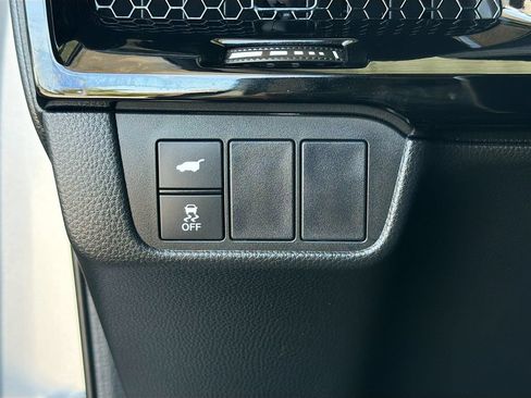 Used 2023 Honda CR-V EX-L image 10