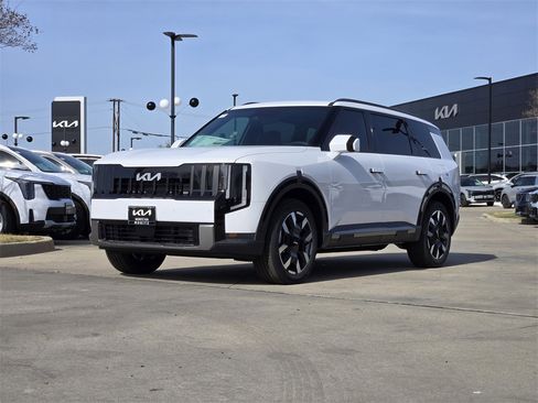 New 2027 Kia Telluride S w/ Towing Package image 3