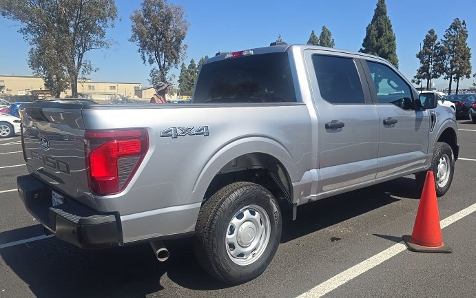Used 2024 Ford F150 XL AWD/4WD image 2