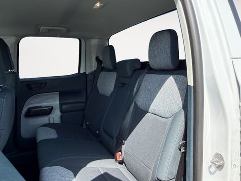 Certified 2025 Ford Maverick XLT FWD image 13