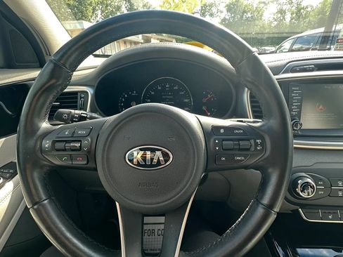 Used 2018 Kia Sorento SX AWD/4WD image 12