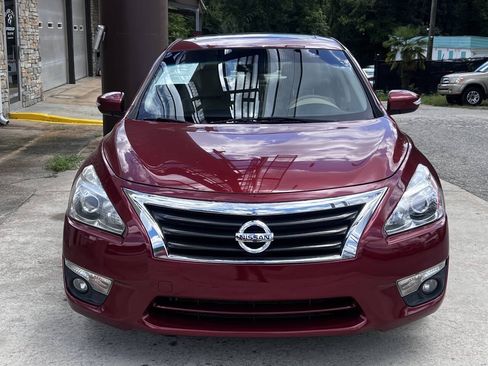Used 2015 Nissan Altima 2.5 SL w/ Technology Package FWD image 9
