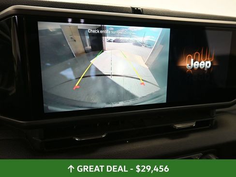 Used 2025 Jeep Wrangler Unlimited Sport AWD/4WD image 35