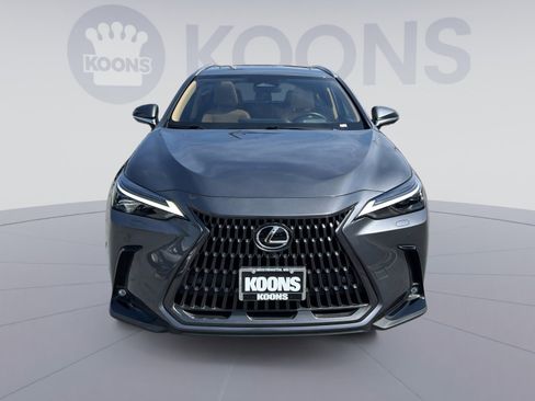 Used 2025 Lexus NX 450h+ AWD w/ Accessory Package (Z2) image 19