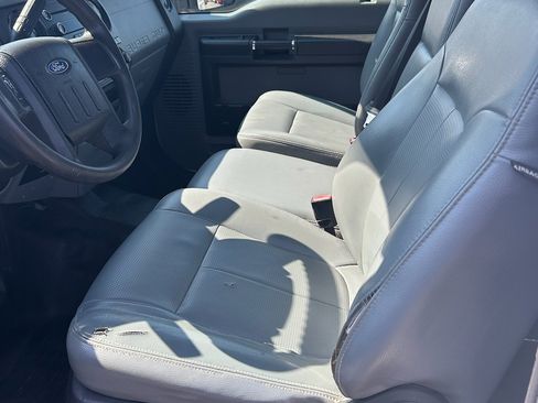 Used 2012 Ford F250 XL w/ PWR Equipment Group image 7