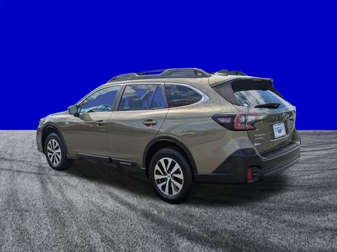 Used 2021 Subaru Outback Premium AWD/4WD image 6