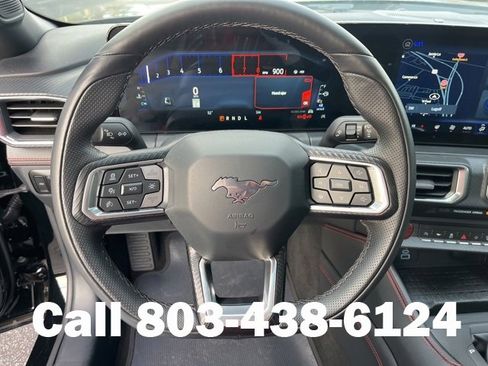 Used 2024 Ford Mustang Premium image 18