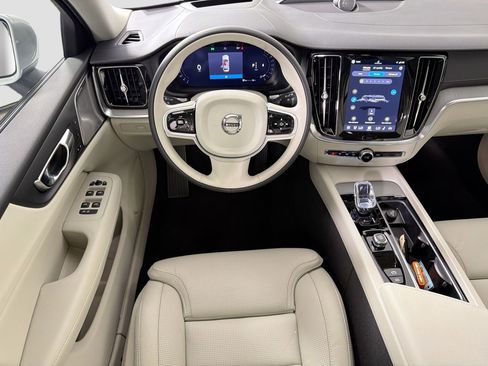 New 2026 Volvo V60 B5 Cross Country Ultra w/ Protection Package Premier AWD/4WD image 23