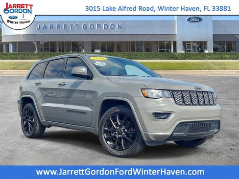 Used 2020 Jeep Grand Cherokee Altitude RWD image 1