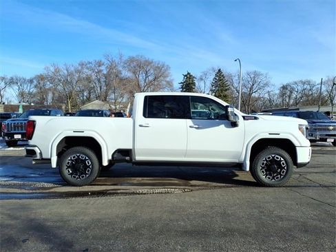 Used 2022 GMC Sierra 3500 AT4 w/ Gooseneck/5TH Wheel Package image 2