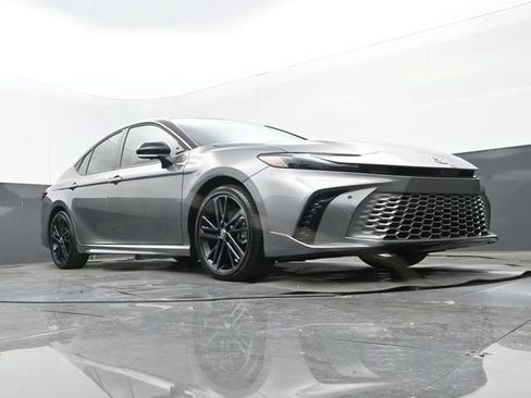 Used 2026 Toyota Camry XSE w/ Premium Plus Package FWD image 24
