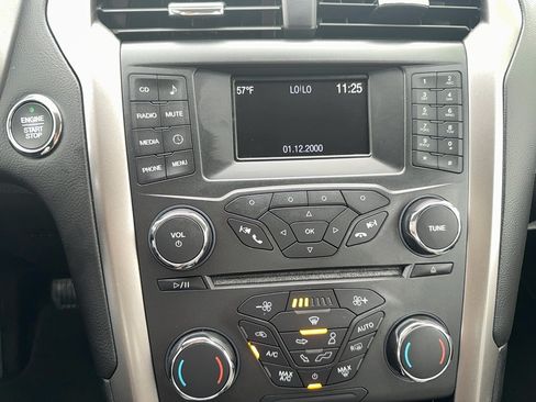 Used 2018 Ford Fusion S FWD image 24