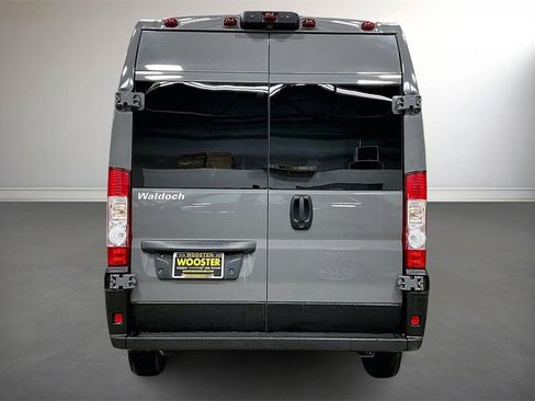 Used 2023 RAM ProMaster 2500 w/ Premium Convenience Group (B) image 6