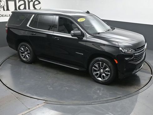 Used 2023 Chevrolet Tahoe LT w/ Luxury Package AWD/4WD image 38