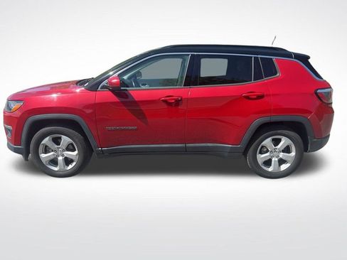 Used 2020 Jeep Compass Latitude FWD image 8