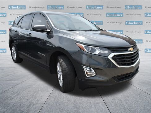 Used 2018 Chevrolet Equinox LS AWD/4WD image 3